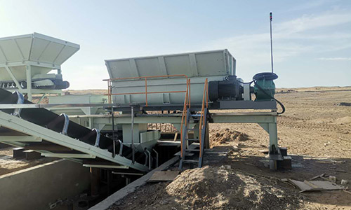 Ultra fine mineral slurry dispersing host: 