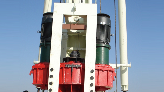 High torque power head for threaded piles 