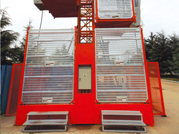 SC200-200 Construction Lift