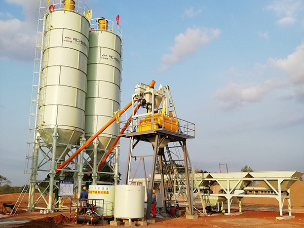 Export Mozambique HZS35 concrete mixing plant