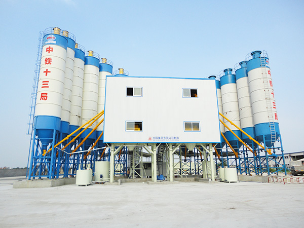 Construction of HZS120 concrete mixing plant for Hefei Fuzhou Railway