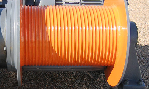 Спиральный желобчатый барабан, вытяжной канат плотный, без беспорядочного каната