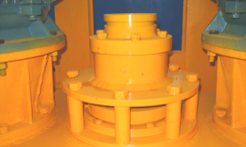 Unique power head sealing structure 