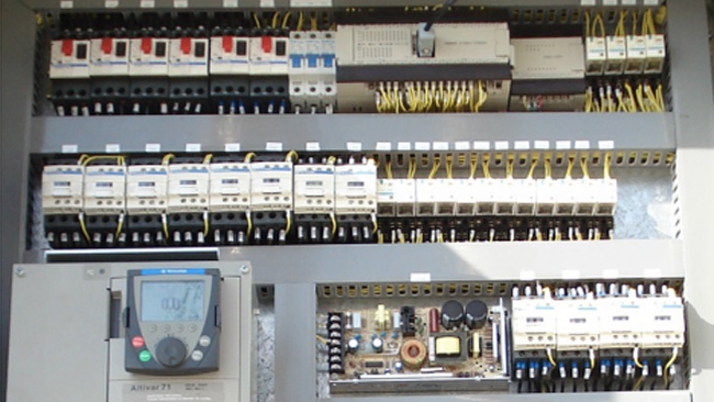 High quality electrical components are used, and the main components are from internationally renowned brands. 