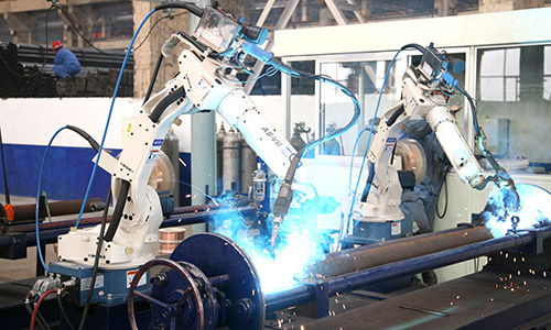 Using robot welding 