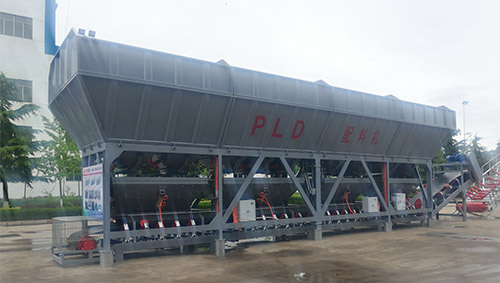 Large capacity aggregate batching machine 